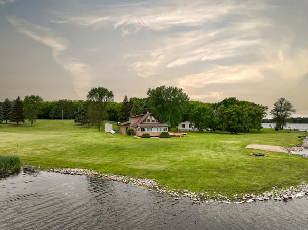 $664,900 | 14796 Maple Trail Southeast, Mentor, MN 56736