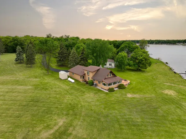 $664,900 | 14796 Maple Trail Southeast, Mentor, MN 56736
