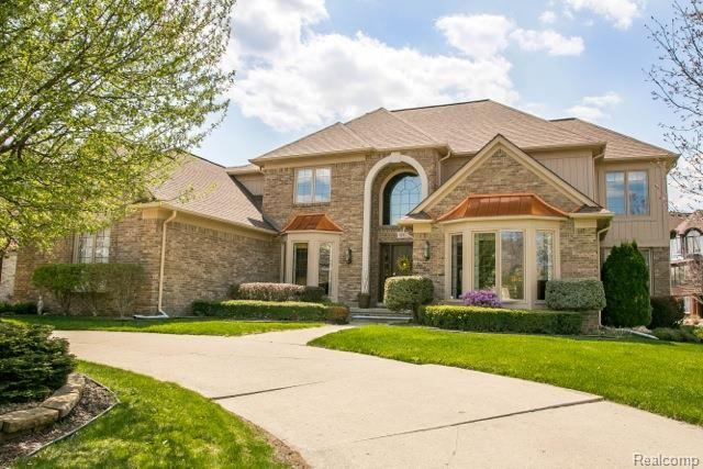 1287 Pebble Pointe Drive Rochester, MI 48307 - Photo 4 of 57 20140510-ZT7A3841-2.jpg
