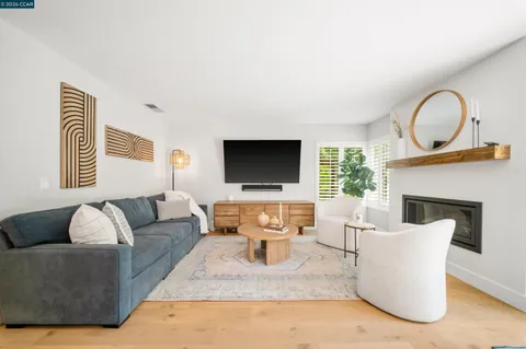 $1,948,000 | 415 Skycrest Drive, Danville, CA 94506