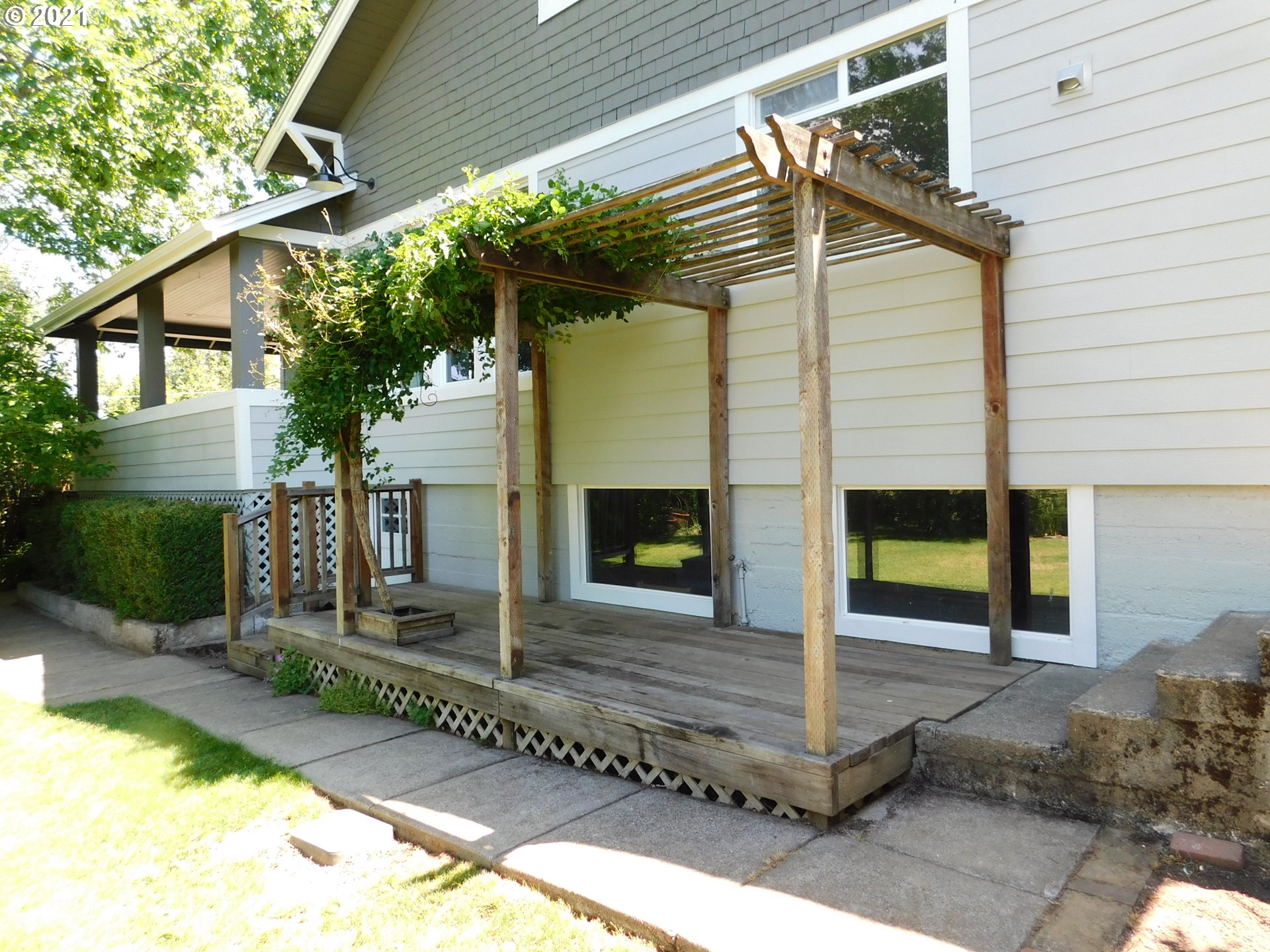 1232 Maple Street Myrtle Point, OR 97458 - Photo 22 of 31 Gallery Image 22
