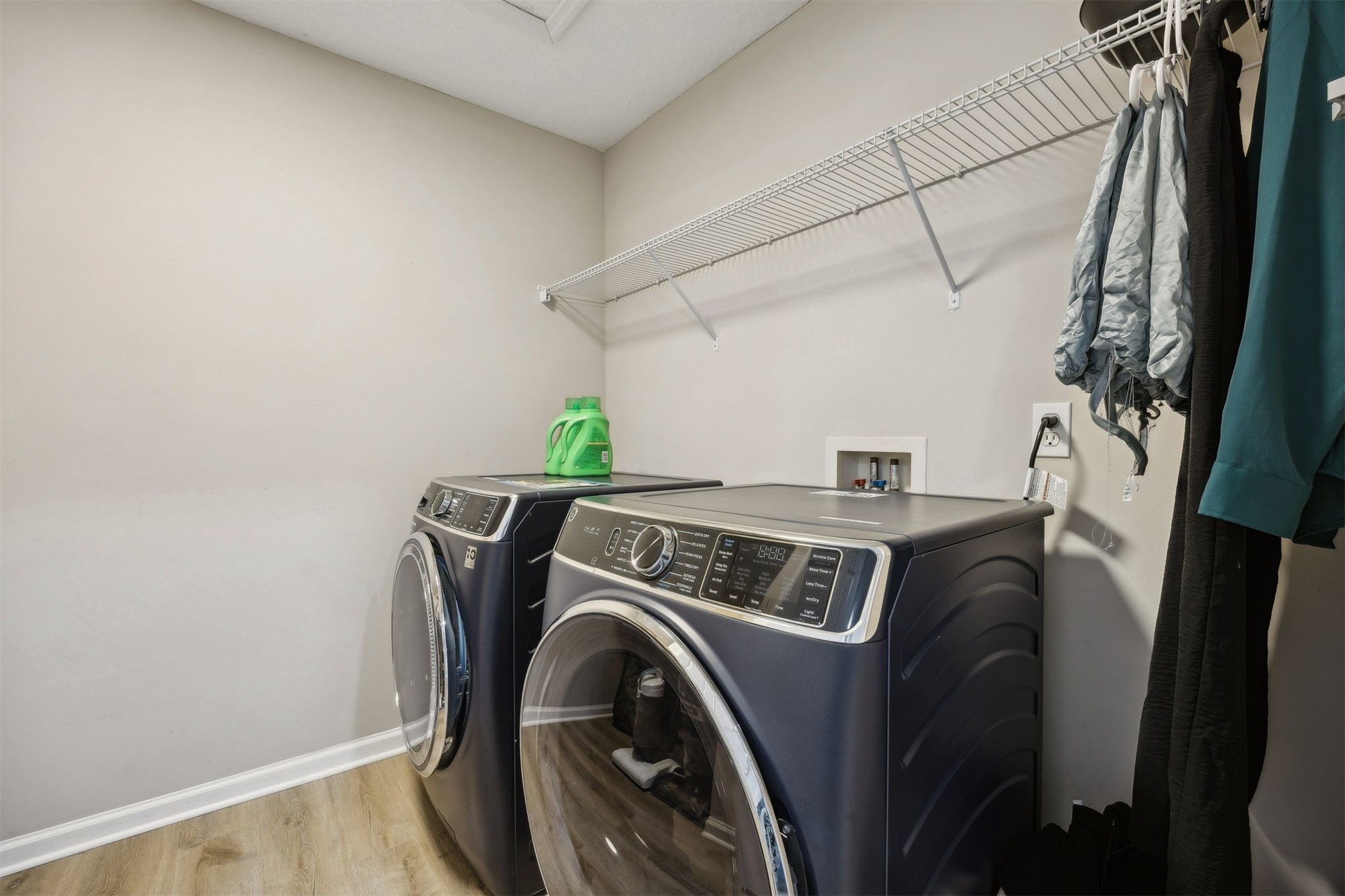 86126 Remsenburg Drive Fernandina Beach, FL 32034 - Photo 22 of 35 a utility room with dryer and washer