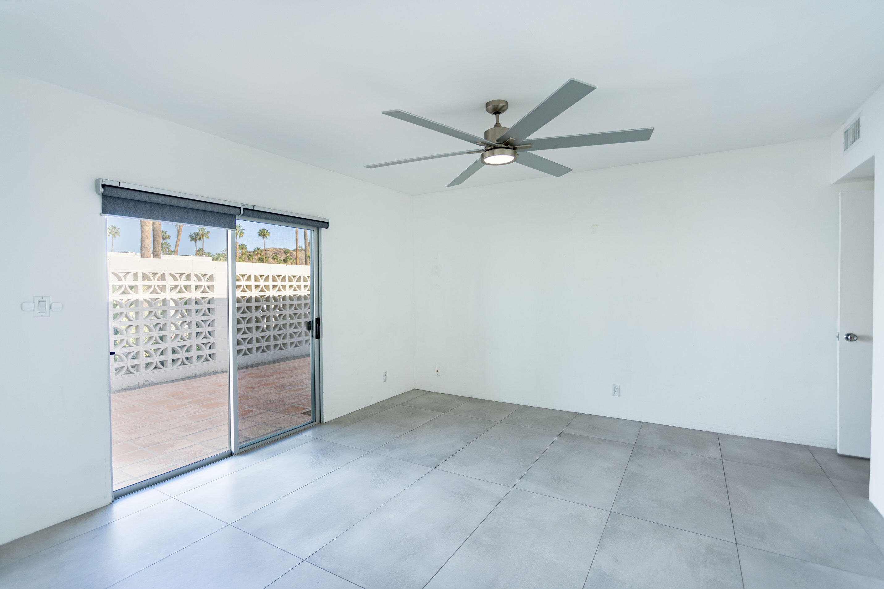 1812 Sandcliff Road Palm Springs, CA 92264 - Photo 11 of 32 1812 Sandcliff Rd