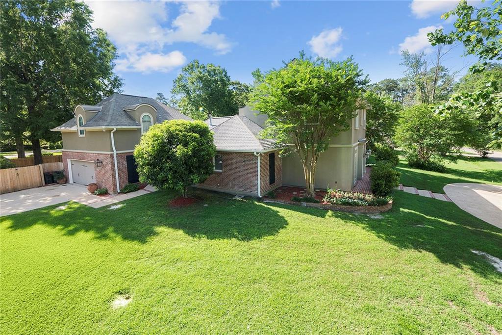 112 Bent Tree Court Covington, LA 70433 - Photo 3 of 35