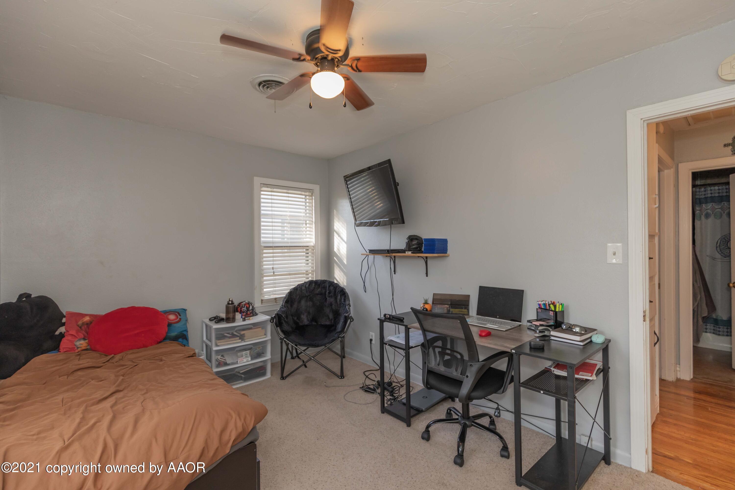 4424 Parker Street Amarillo, TX 79110 - Photo 7 of 12 8K_-WO1g