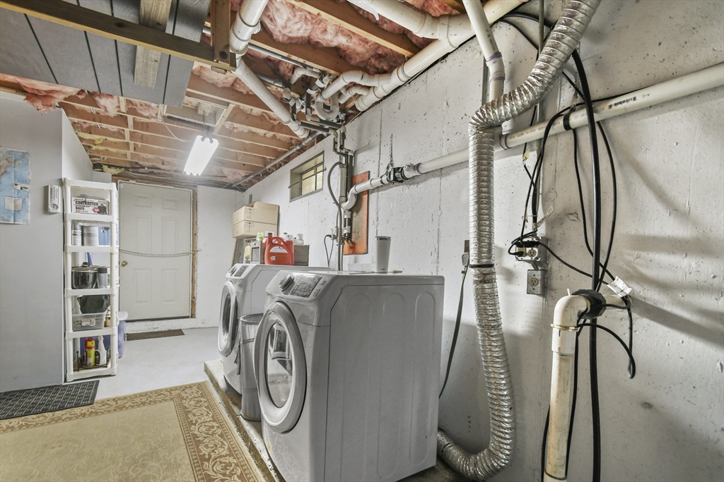 231 Georgetown Road Boxford, MA 01921 - Photo 21 of 28 a utility room with dryer and washer