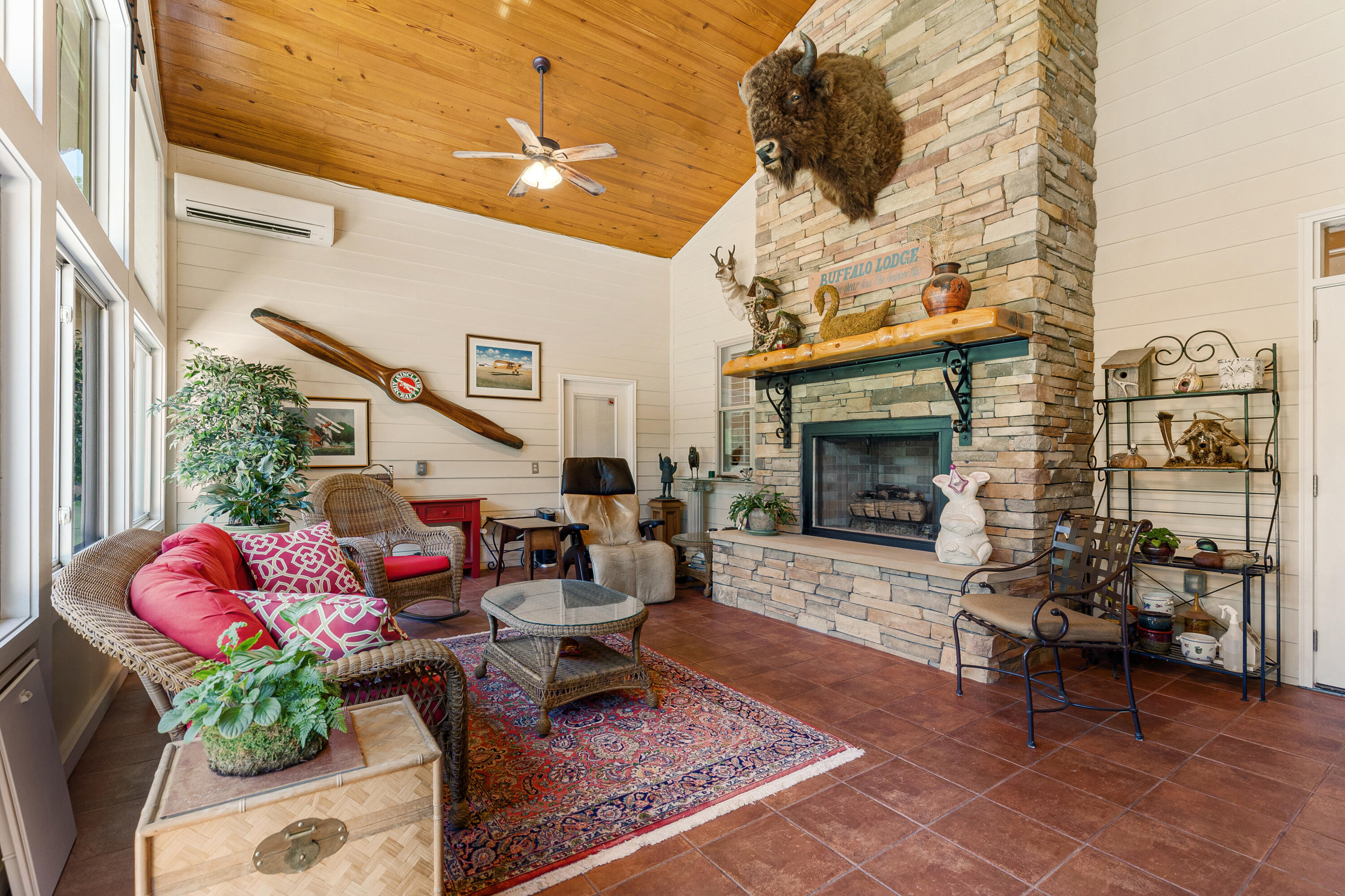 1056 River Road Johns Island, SC 29455 - Photo 22 of 47 1056RiverRoad- KeenEyeMarketing - 048