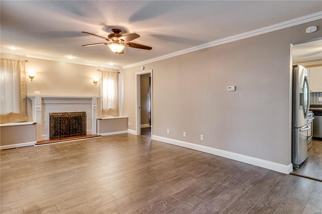 9508 Holy Cross Road Fairview Heights, IL 62208 - Photo 13 of 35 Gallery Image 13