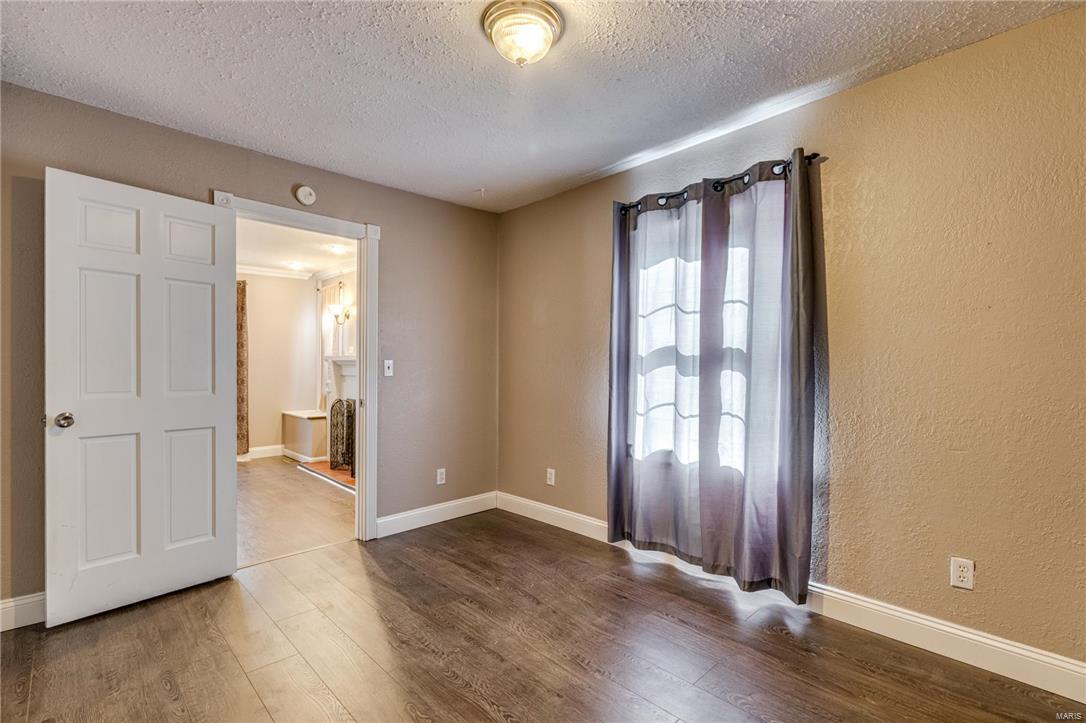9508 Holy Cross Road Fairview Heights, IL 62208 - Photo 18 of 35 Gallery Image 18