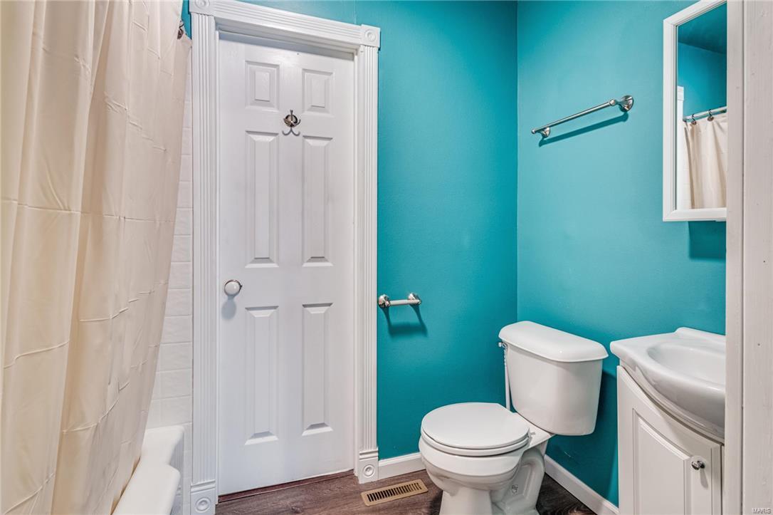 9508 Holy Cross Road Fairview Heights, IL 62208 - Photo 19 of 35 Gallery Image 19