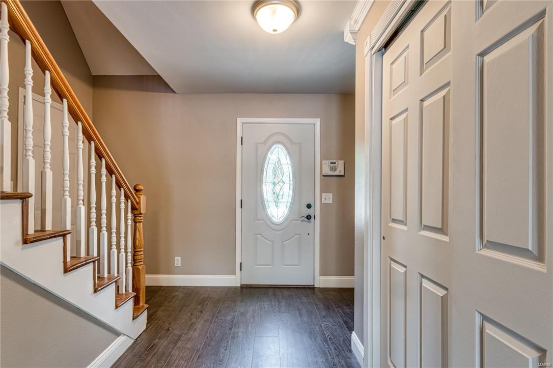 9508 Holy Cross Road Fairview Heights, IL 62208 - Photo 5 of 35 Gallery Image 5