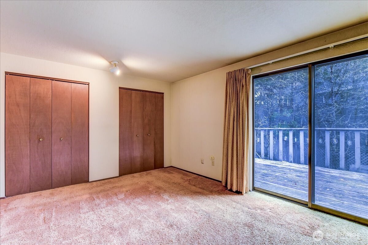 22905 35th Avenue Southeast Bothell, WA 98021 - Photo 13 of 25