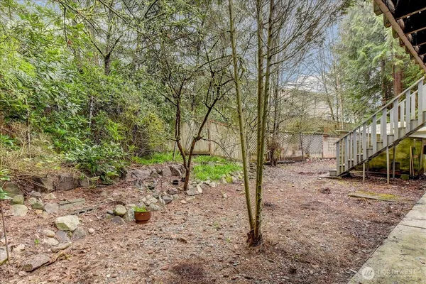 $850,000 | 22905 35th Avenue Southeast, Bothell, WA 98021