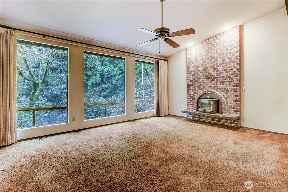 22905 35th Avenue Southeast Bothell, WA 98021 - Photo 7 of 25