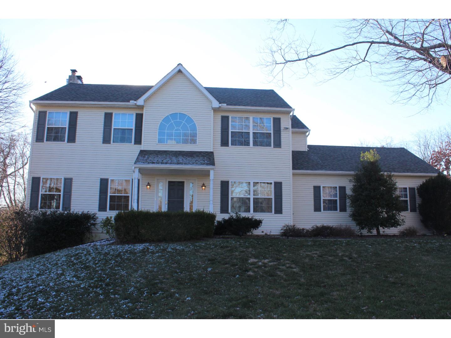 1143 Chelsea Road Aston, PA 19014 - Photo 1 of 25 Gallery Image 1