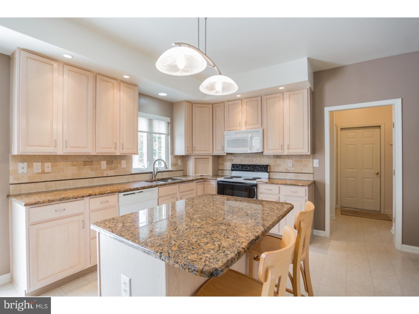 1143 Chelsea Road Aston, PA 19014 - Photo 9 of 25 Gallery Image 9