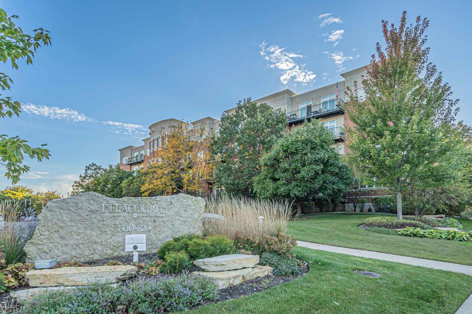 800 Weidner Road, Unit 308 Buffalo Grove, IL 60089 - Photo 10 of 34 Gallery Image 10