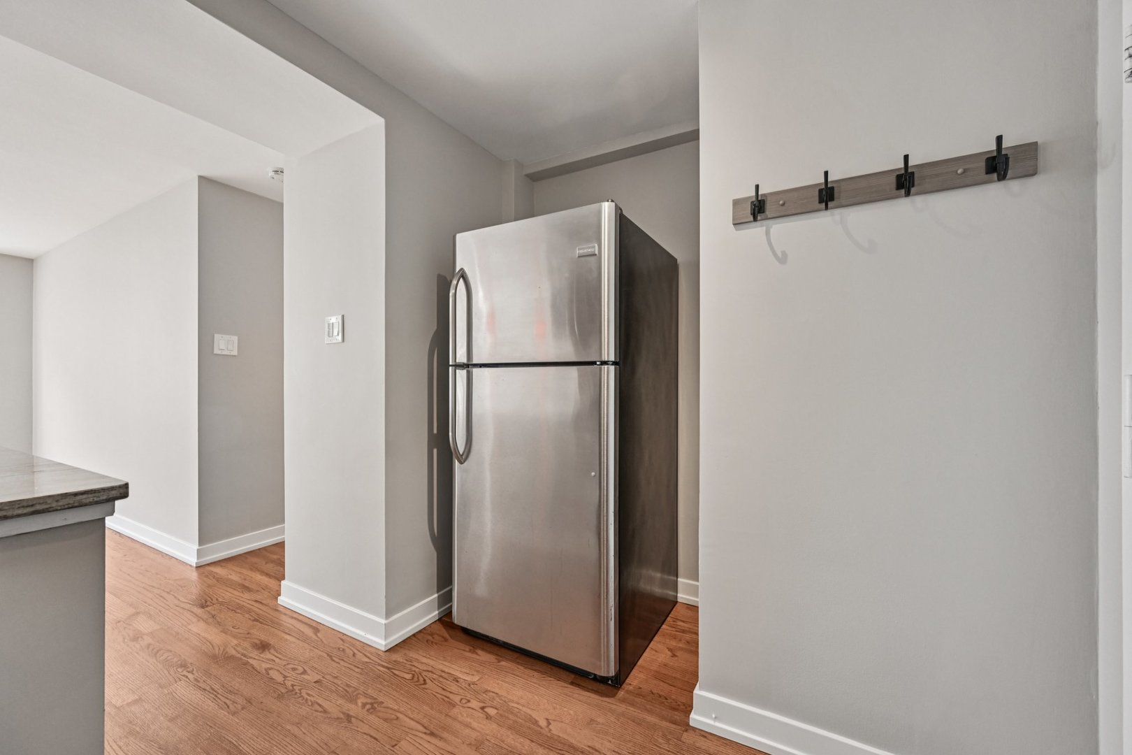 2909 North Sheridan Road, Unit 908 Chicago, IL 60657 - Photo 12 of 18 Gallery Image 12
