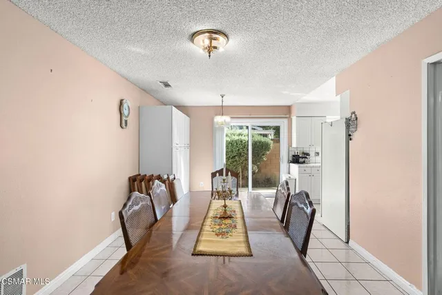 $834,999 | 7551 Donna Avenue, Reseda, CA 91335