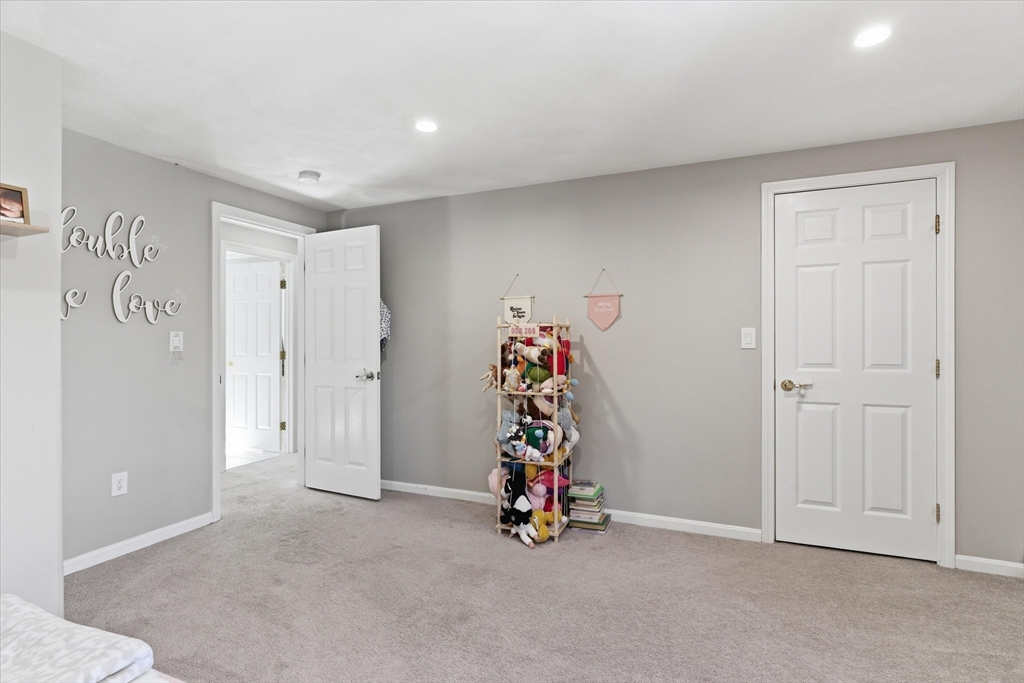 9 Hermon Road Lynn, MA 01904 - Photo 14 of 30 Gallery Image 14