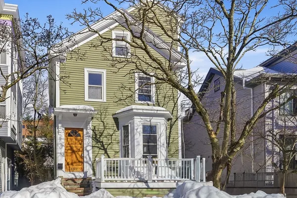 $1,190,000 | 527 Franklin Street, Cambridge, MA 02139