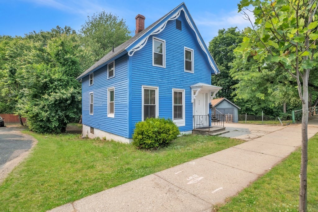 412 St James Avenue Springfield, MA 01109 - Photo 1 of 30 Gallery Image 1