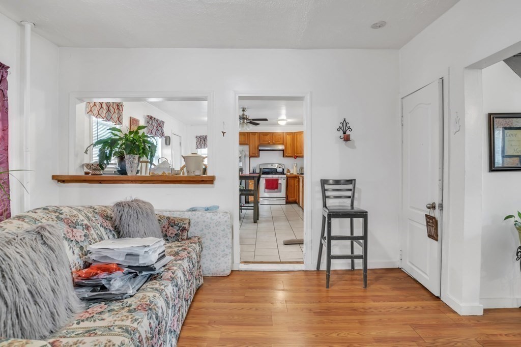 412 St James Avenue Springfield, MA 01109 - Photo 11 of 30 Gallery Image 11