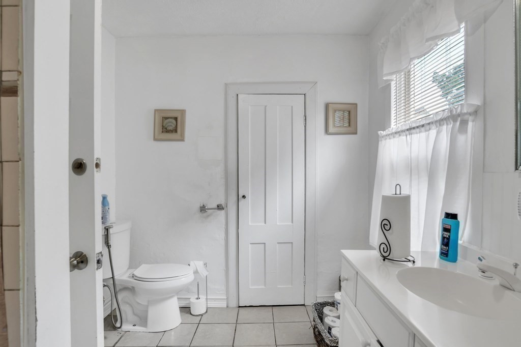 412 St James Avenue Springfield, MA 01109 - Photo 18 of 30 Gallery Image 18