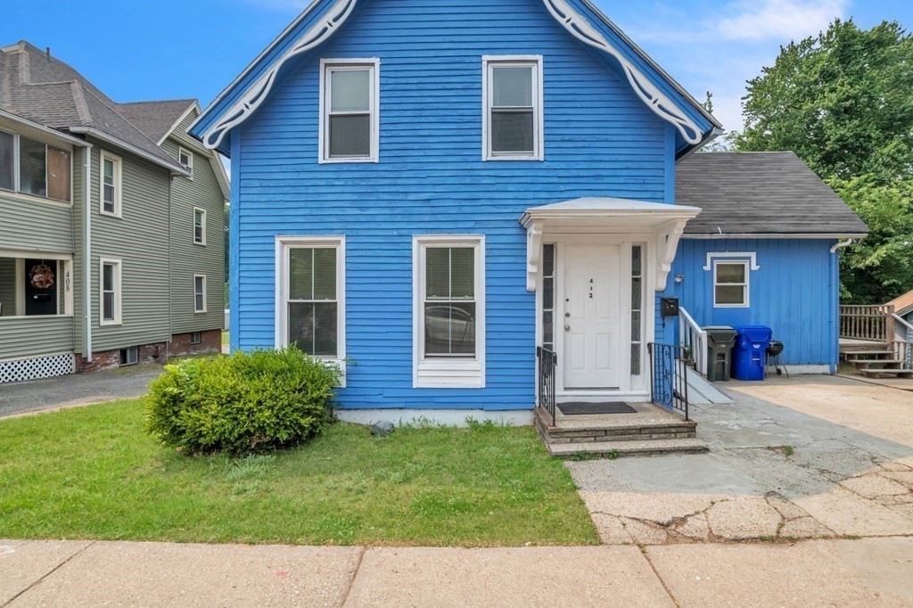412 St James Avenue Springfield, MA 01109 - Photo 3 of 30 Gallery Image 3