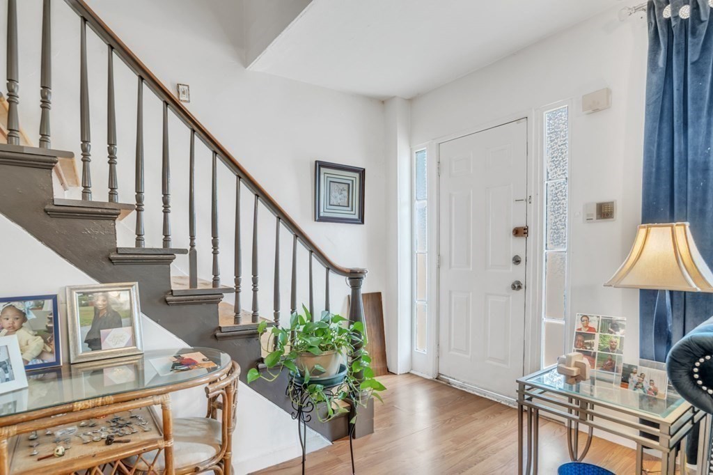 412 St James Avenue Springfield, MA 01109 - Photo 7 of 30 Gallery Image 7