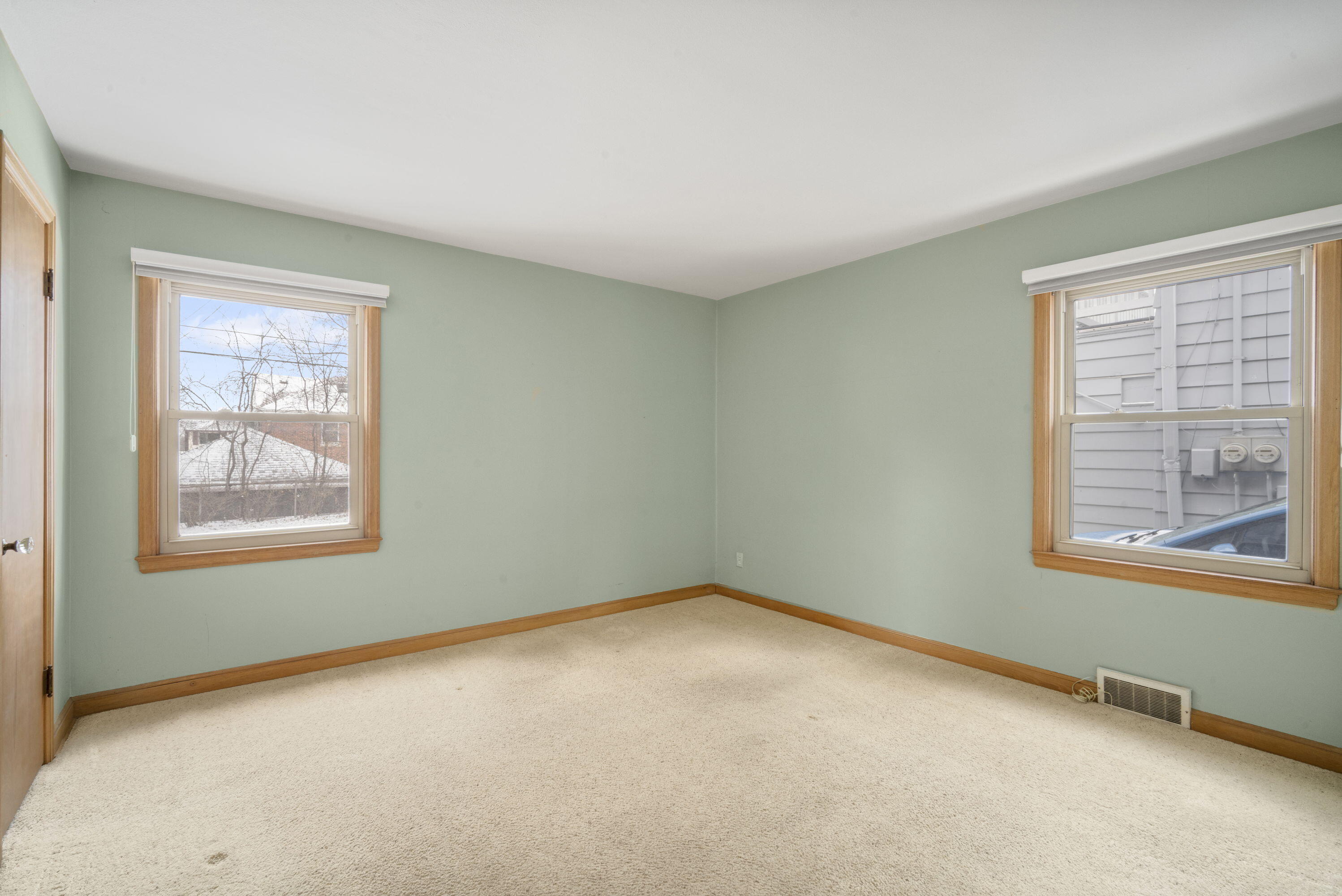 2975 North 69th Street Milwaukee, WI 53210 - Photo 14 of 36 Main Floor Bed 2