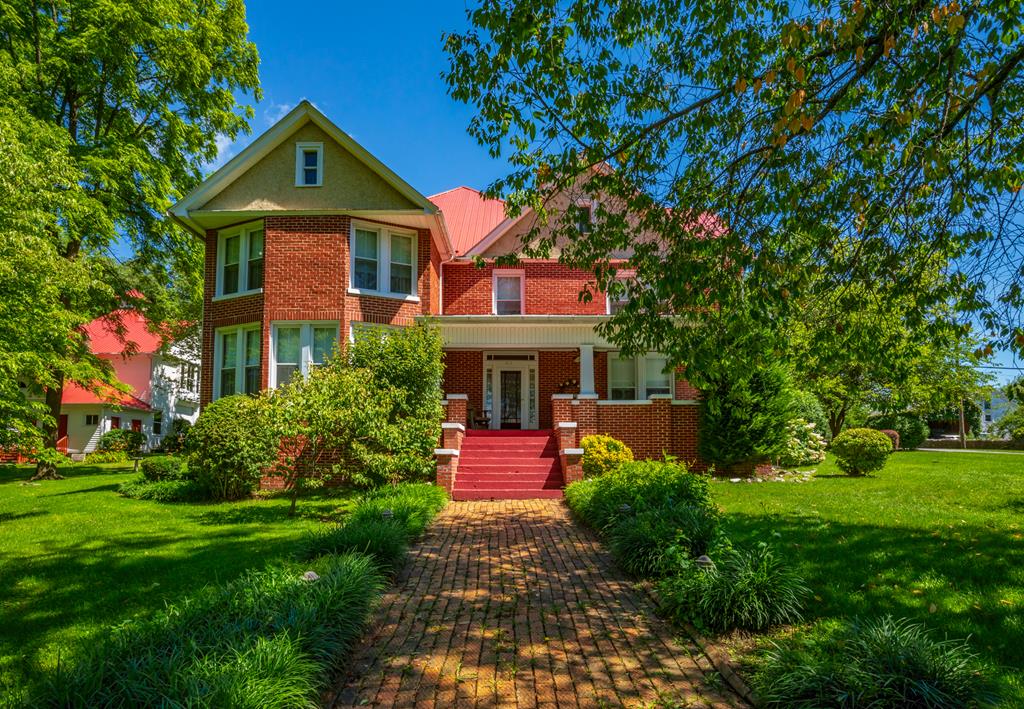 305 Church Street Rural Retreat, VA 24368 - Photo 1 of 1 Gallery Image 1