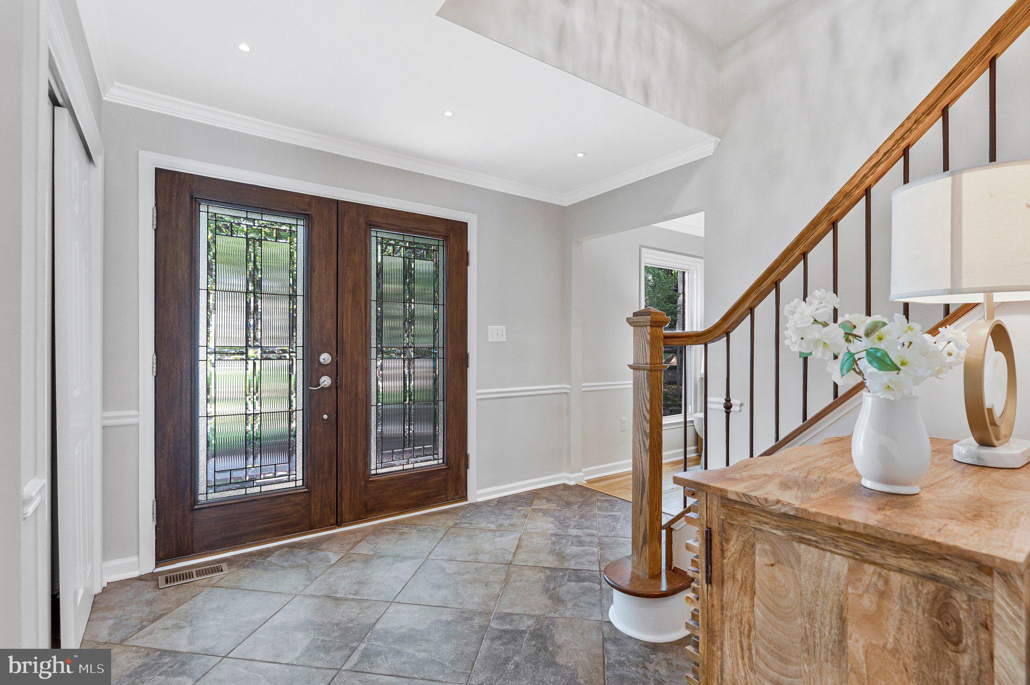 2705 East Ridge Court Oakton, VA 22124 - Photo 3 of 68