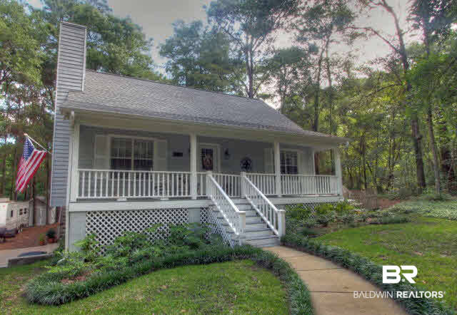 513 Grand Avenue Fairhope, AL 36532 - Photo 2 of 28