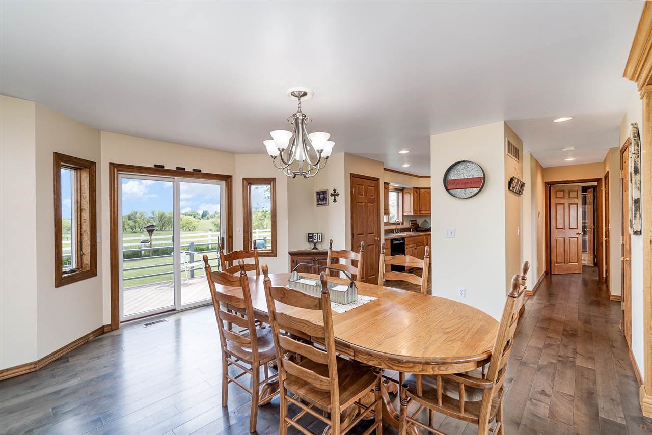 2425 Ritchie Road Gladwin, MI 48624 - Photo 13 of 42