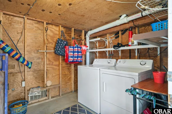 $895,000 | 9416 South Old Oregon Inlet Road, Nags Head, NC 27959