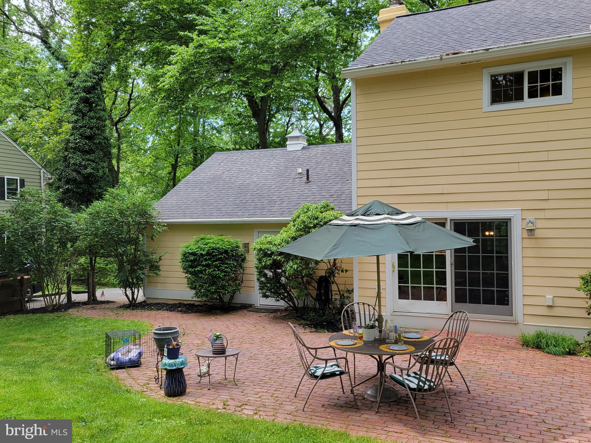 365 Danell Road Wayne, PA 19087 - Photo 26 of 30 Quiet and private backyard