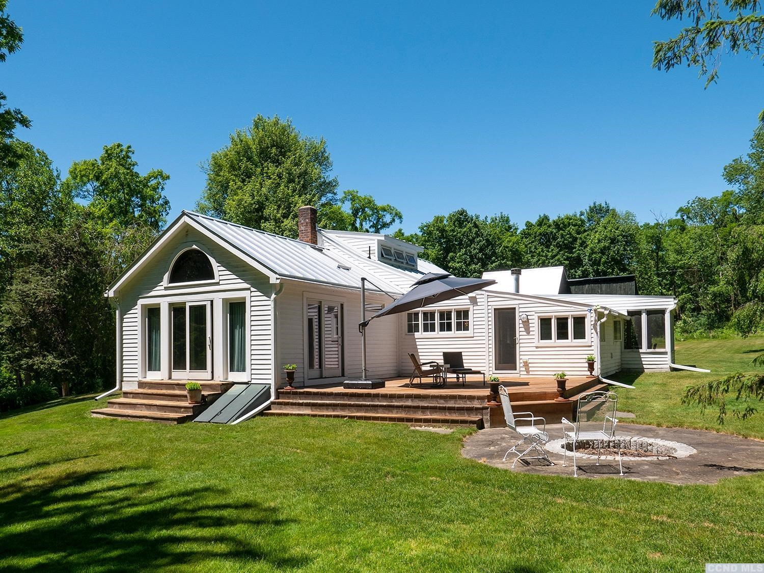 120 Schroeder Road Claverack, NY 12534 - Photo 2 of 16 Photo 2