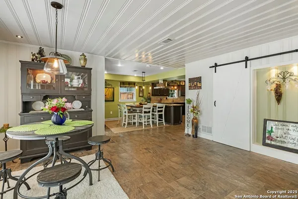 $554,000 | 1001 North Adams Street, Beeville, TX 78102