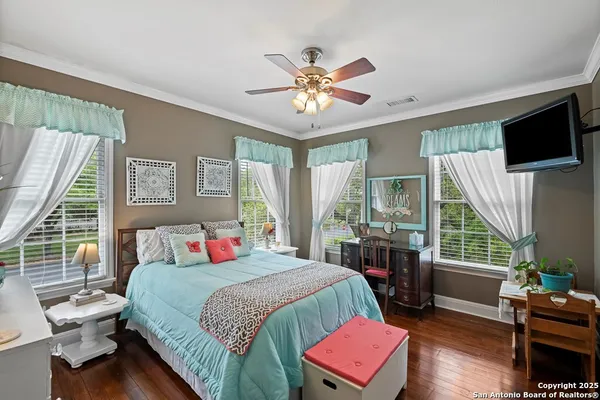 $554,000 | 1001 North Adams Street, Beeville, TX 78102