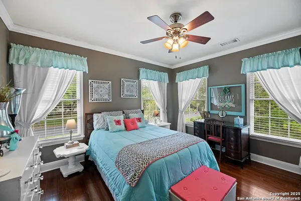$554,000 | 1001 North Adams Street, Beeville, TX 78102