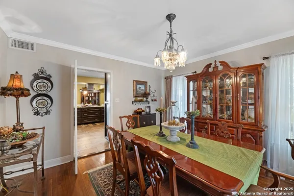 $554,000 | 1001 North Adams Street, Beeville, TX 78102