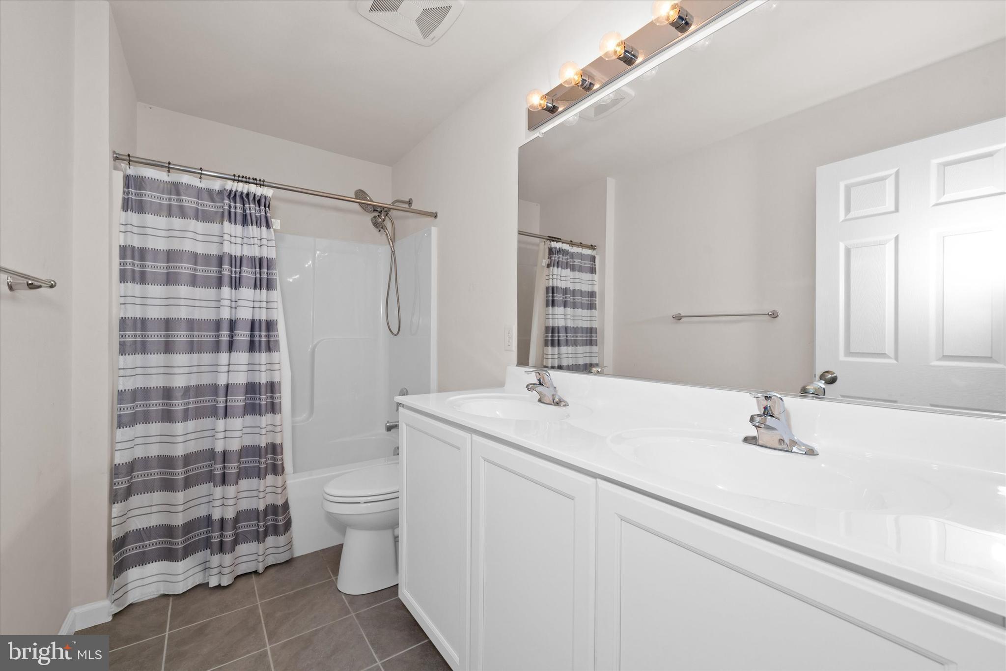 63 Lord Circle Clayton, DE 19938 - Photo 34 of 57