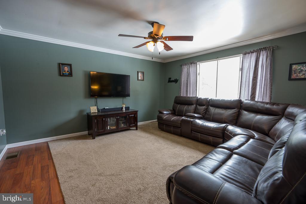 4779 Sheeprock Road Macungie, PA 18062 - Photo 2 of 37 Gallery Image 2