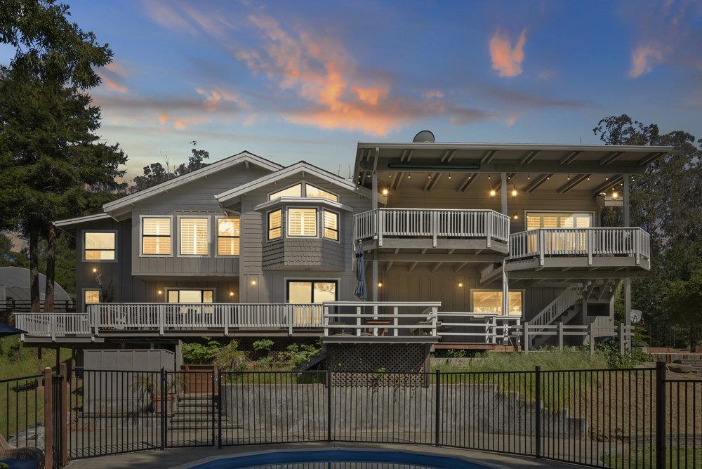 1270 Trabing Road Watsonville, CA 95076 - Photo 2 of 65 Gallery Image 2