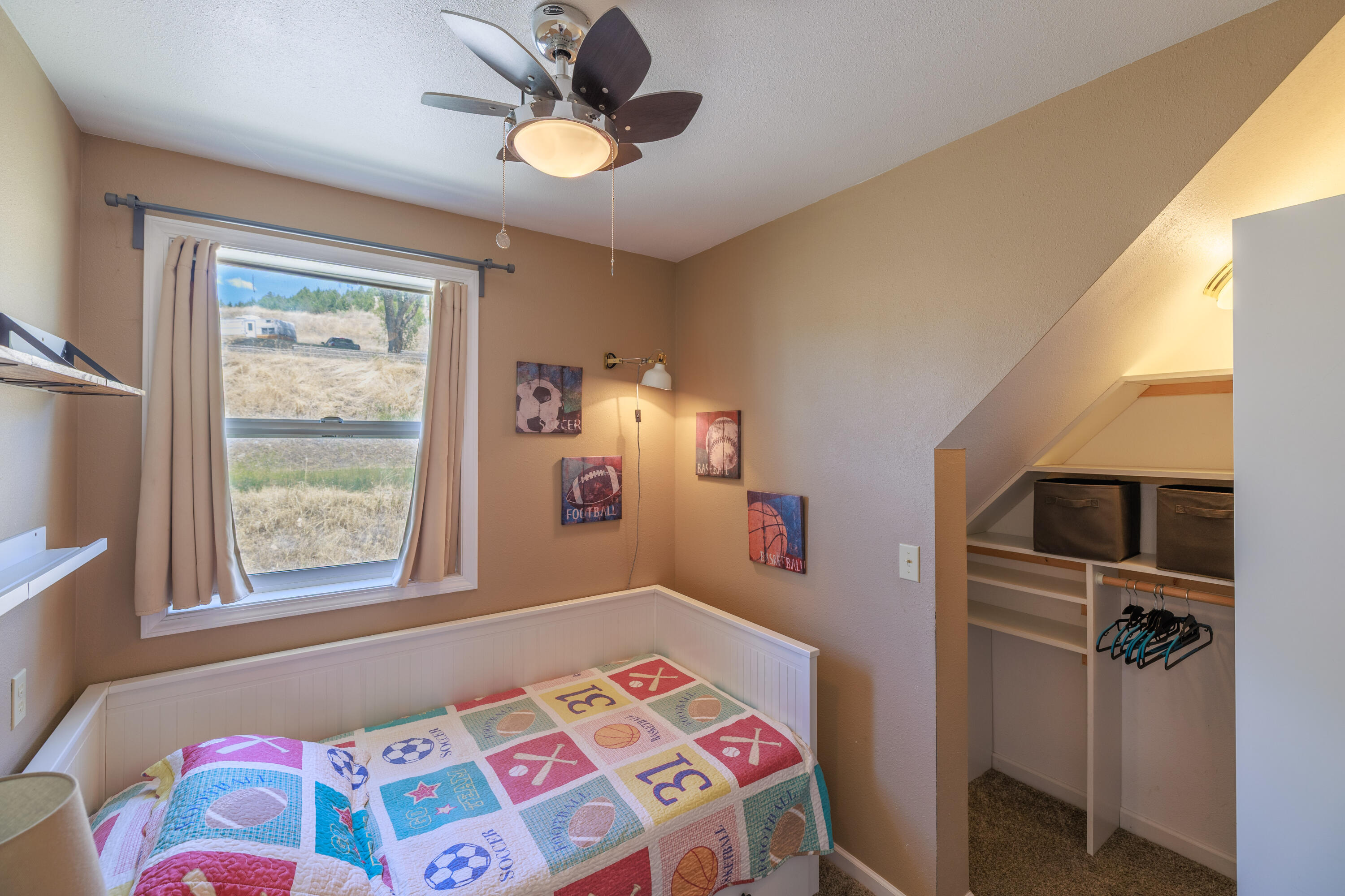 206 Front Street Prairie City, OR 97869 - Photo 38 of 77 ADU Bedroom #2