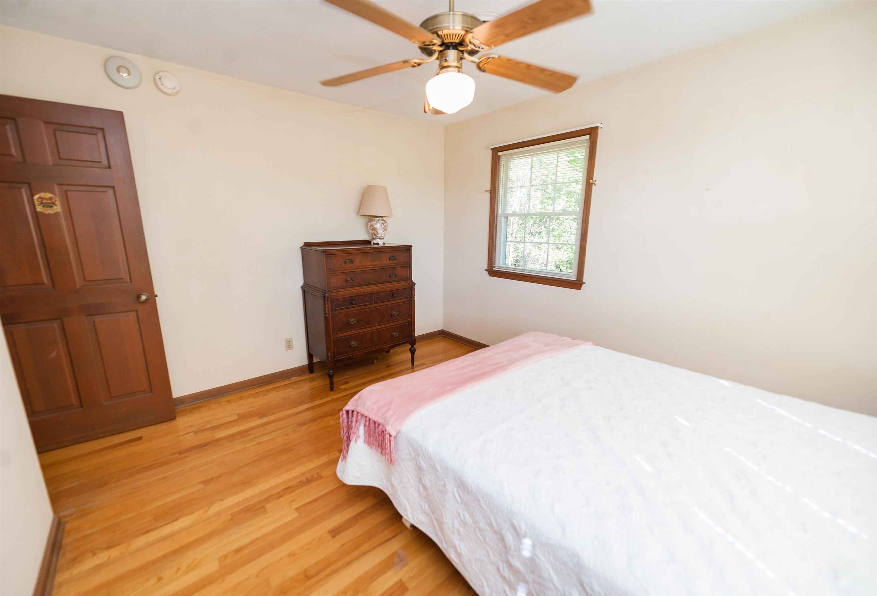 220 Old Barn Road Campobello, SC 29322 - Photo 20 of 36