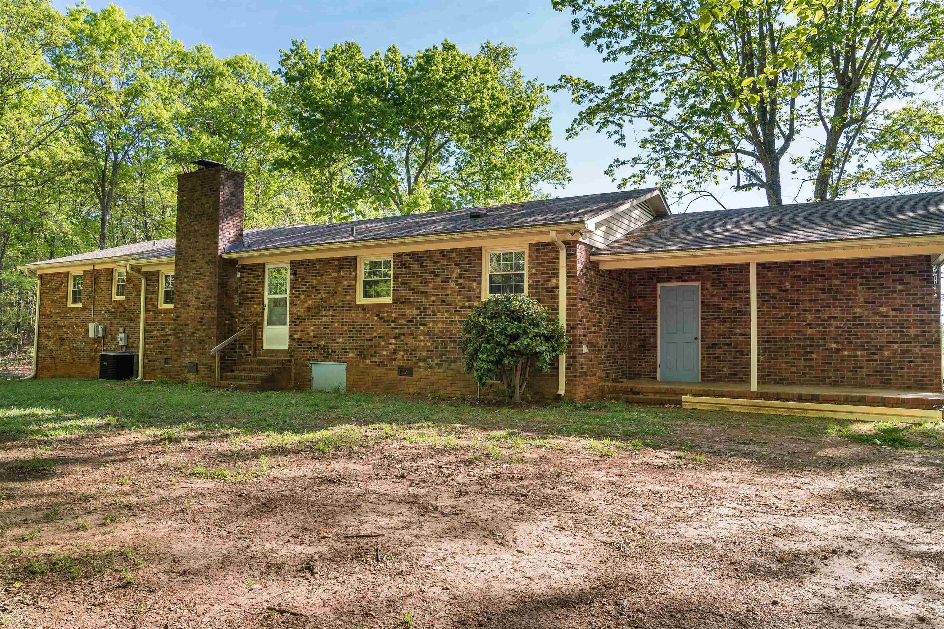 220 Old Barn Road Campobello, SC 29322 - Photo 31 of 36