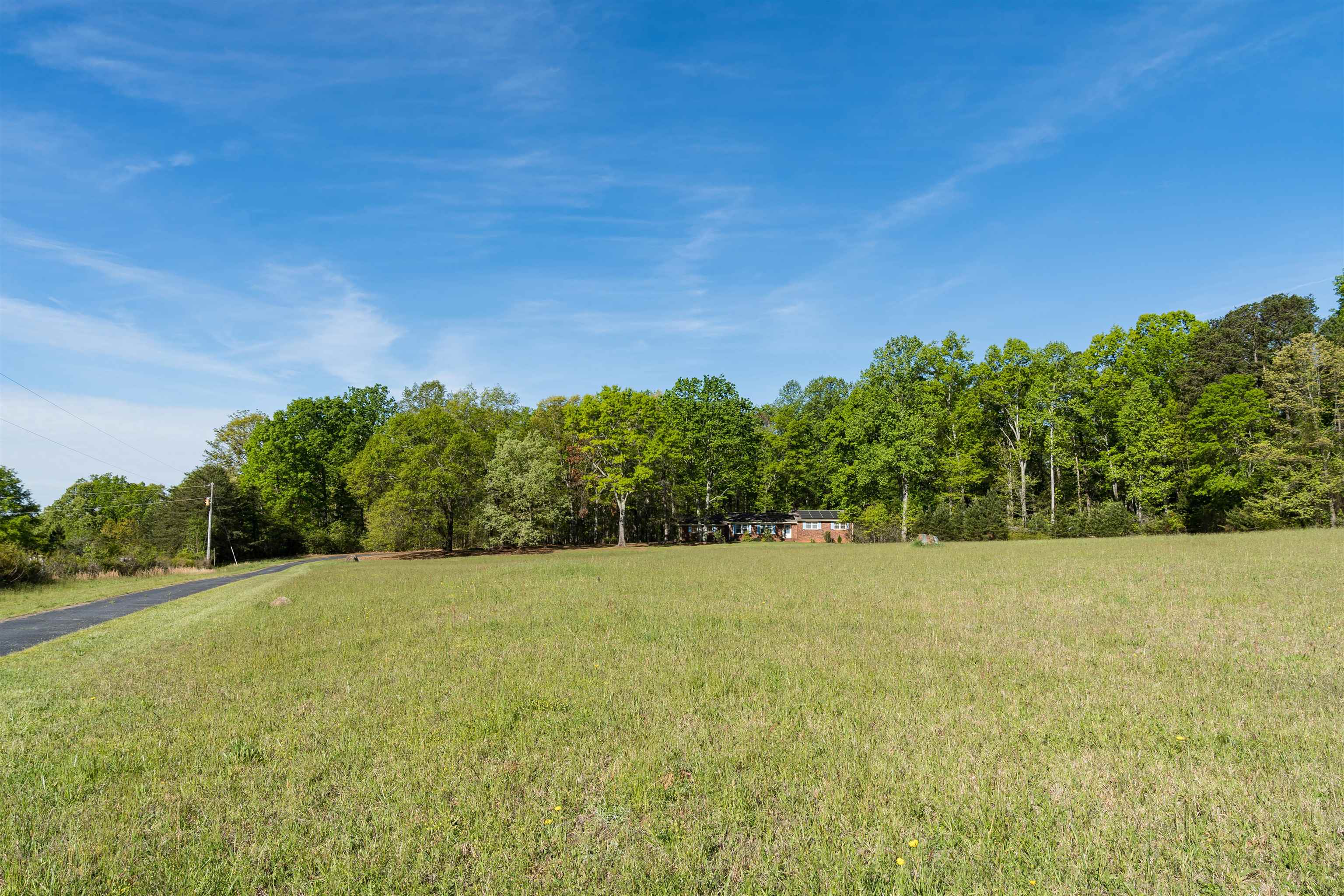 220 Old Barn Road Campobello, SC 29322 - Photo 32 of 36
