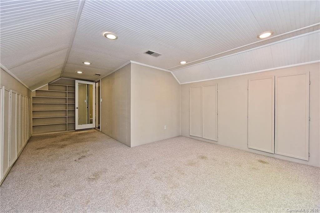6008 Brace Road Charlotte, NC 28211 - Photo 17 of 24 Gallery Image 17